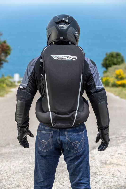 Helite Turtle 2 Svart airbag vest med mekanisk utløser-kabel