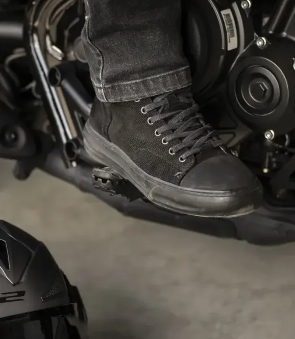 Hovedbilde Falco 881 MC-Sko Lennox Dame Svart MC-sneakers med glidelås